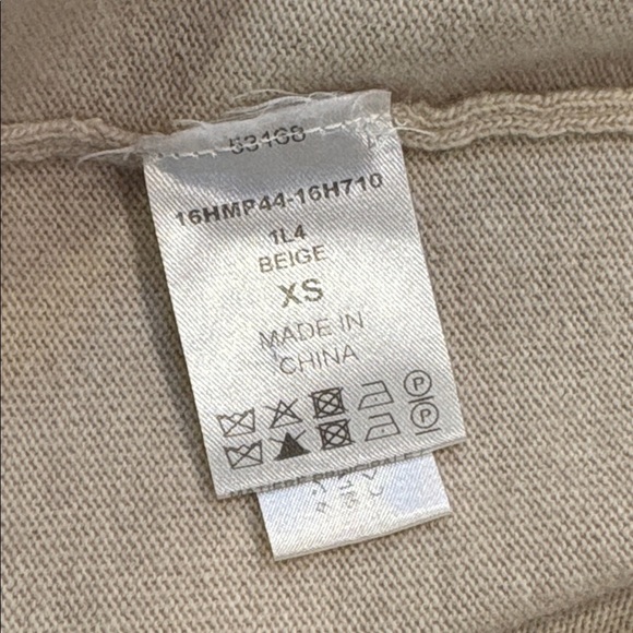 Chloe Merino Wool Cashmere Knit Eyelet Drape Sleeve Poncho Sweater Beige XS - Picture 12 of 13